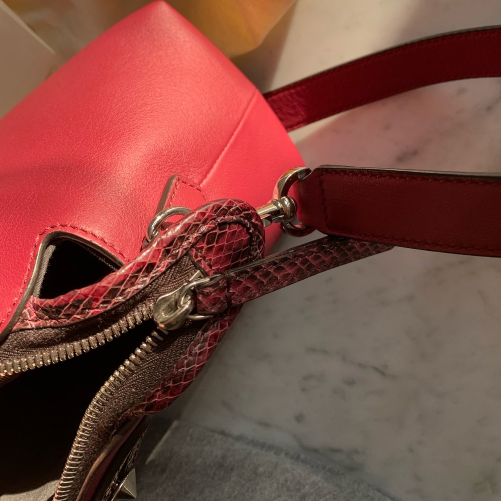 ❌SOLDto fashionphile❌Fendi By the way with snakeskin satchel - Picture 8 of 15